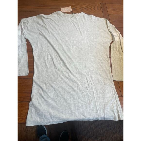 Playboy x Missguided Chicago Long Sleeve T-Shirt – Athletic Dept Graphic Tee - Picture 6 of 8